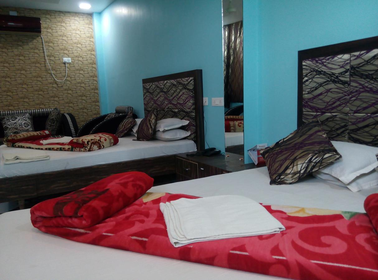 Hotel Rajkamal Деогарх Номер фото