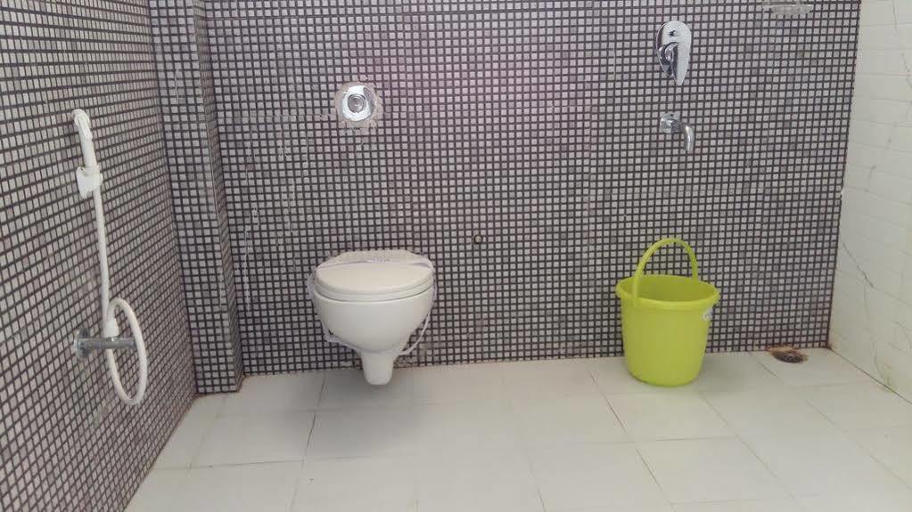 Hotel Rajkamal Деогарх Экстерьер фото