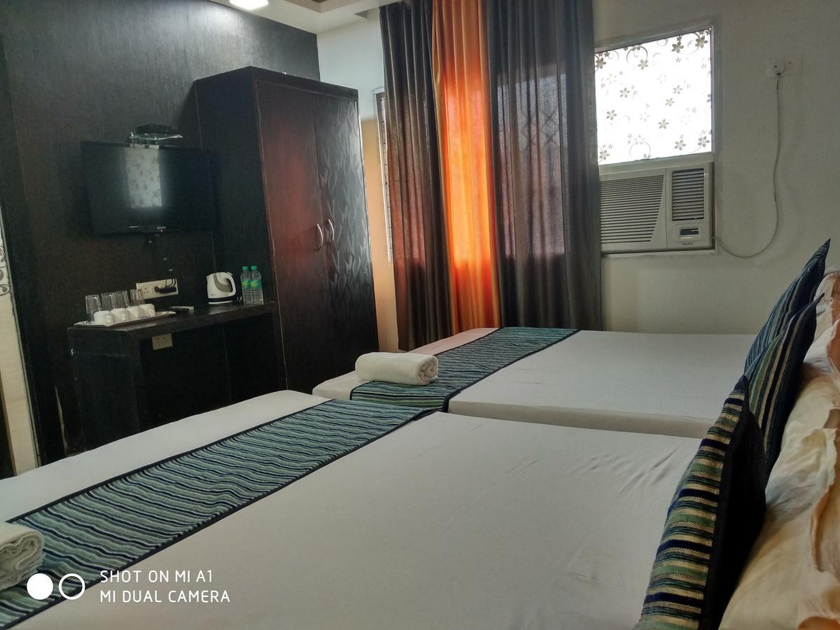 Hotel Rajkamal Деогарх Экстерьер фото